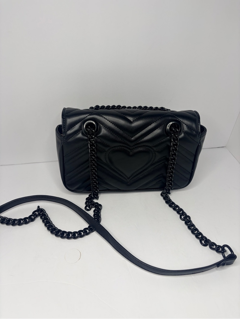 Gucci Black Matelassé GG Small Shoulder Bag - Picture 5 of 11